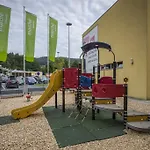 Ibis Woerthersee Otel Tiebitsch