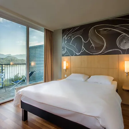Ibis Woerthersee Hotel 3*