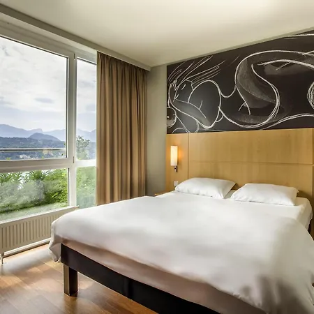 Ibis Woerthersee Hotel 3*