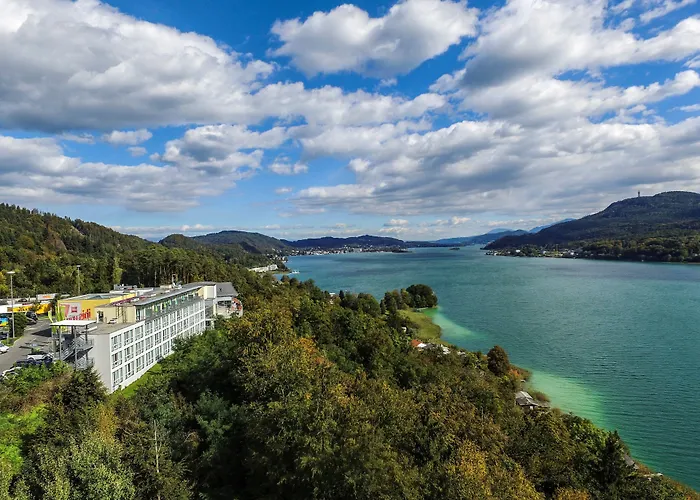 Ibis Woerthersee 3*